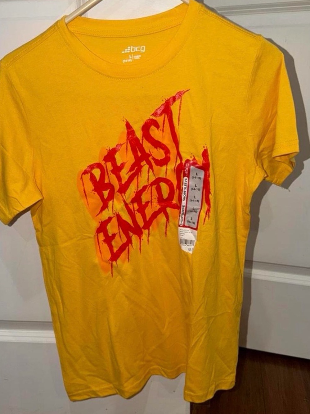 bcg Yellow T‑Shirt with Red "Beast Energy" Graphic